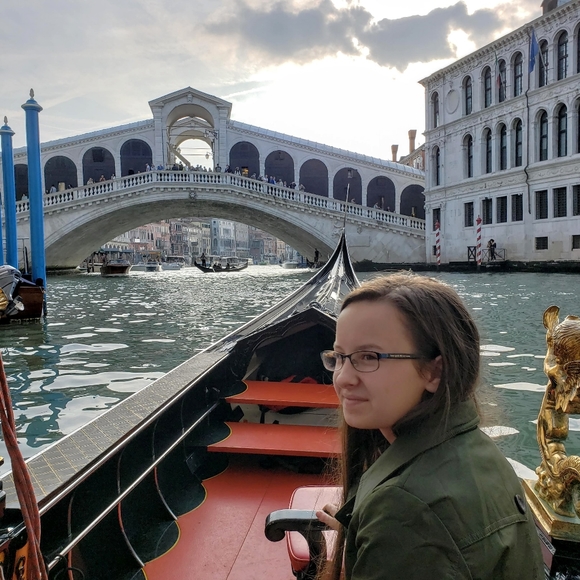 Meet the Posher - Picture 11 of 11